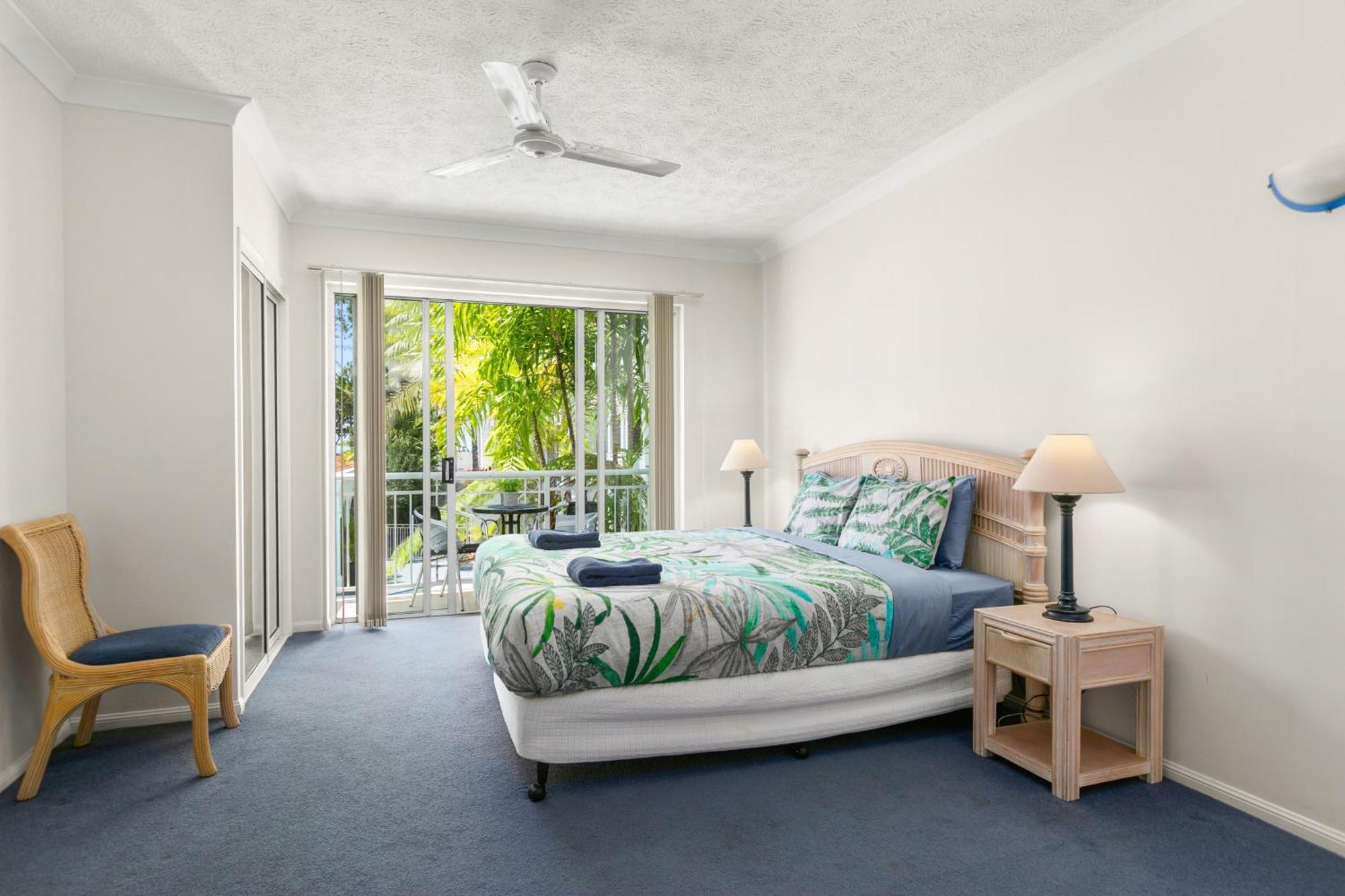 Alassio Beachfront Apartments Palm Cove Værelse billede