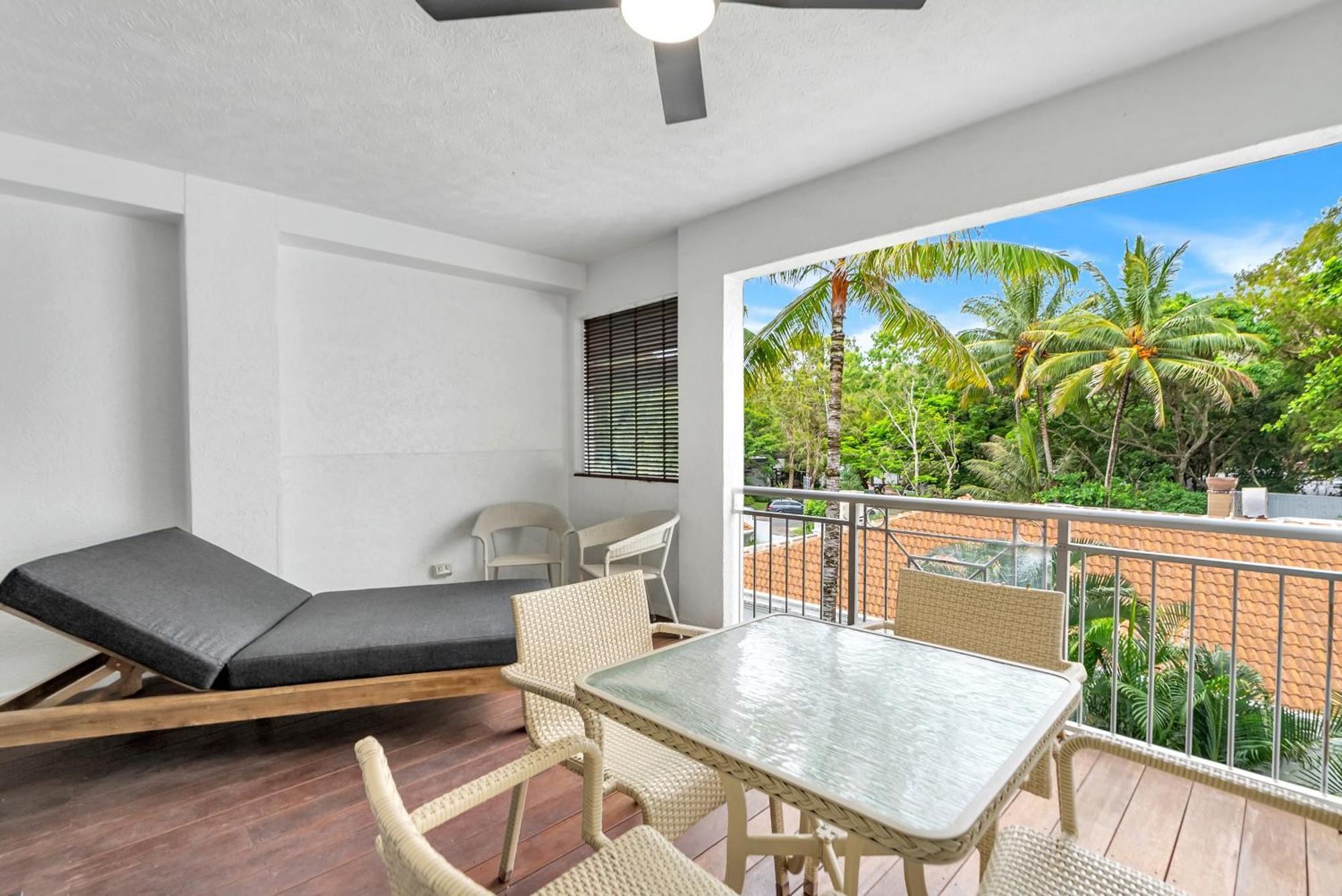 Alassio Beachfront Apartments Palm Cove Værelse billede